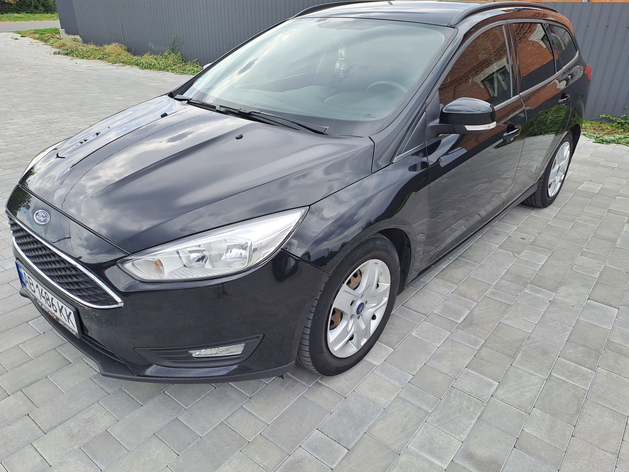 FORD FOCUS 2017 року
