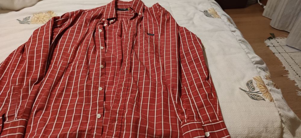 Camisa PullBear e camisa Tiffosi