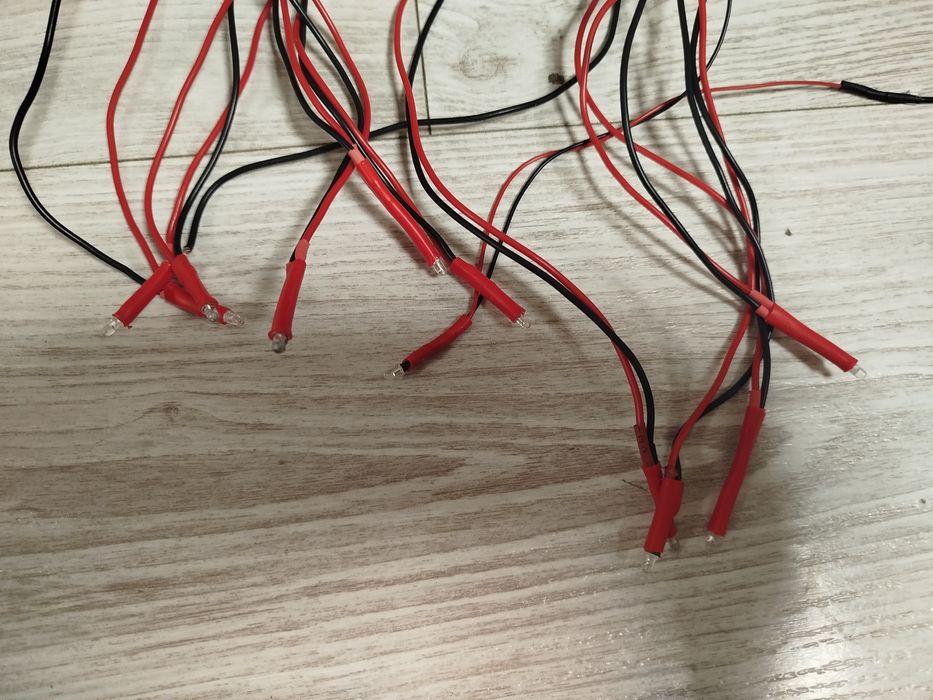 Makieta - ledy na kablach 30 m