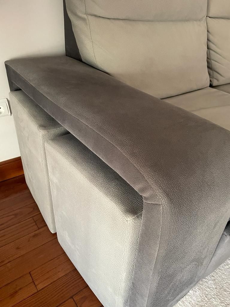 Sofa cinza  3 lugares