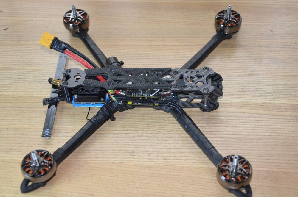 Fpv комплект , fpv окуляри, Cobta Skyzone,пульт TX12,комплектуючі