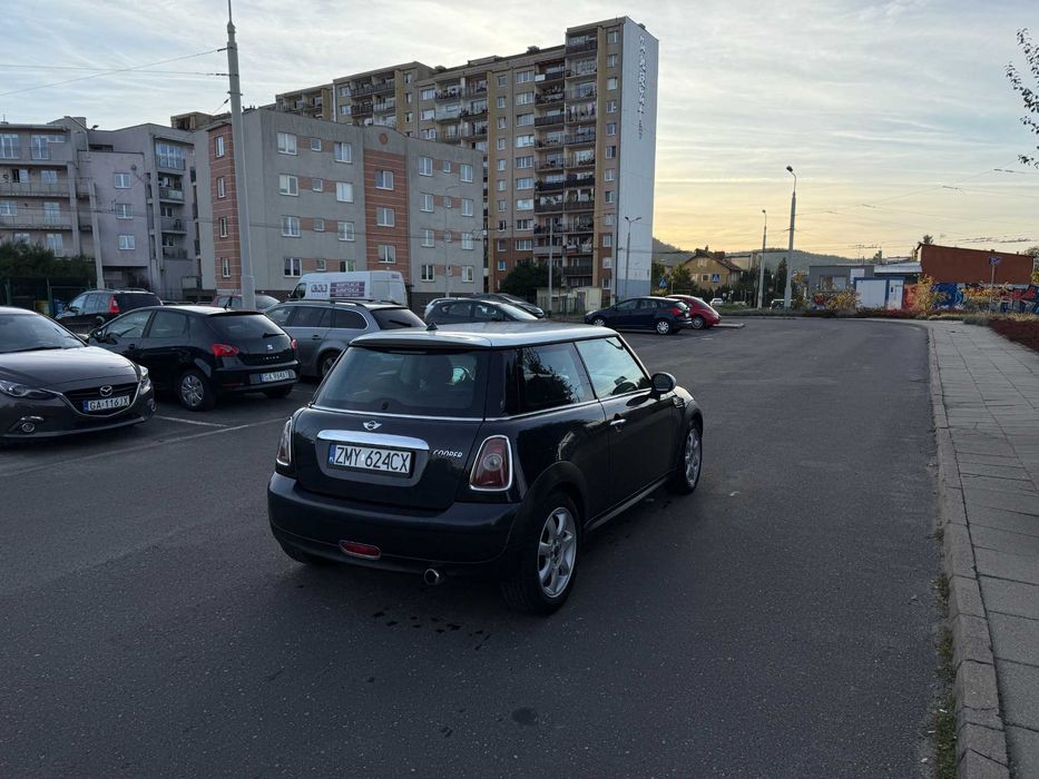 Mini Cooper R56 1.6 Benzyna 120KM – 2008r – Pakiet CHILI  Xenon