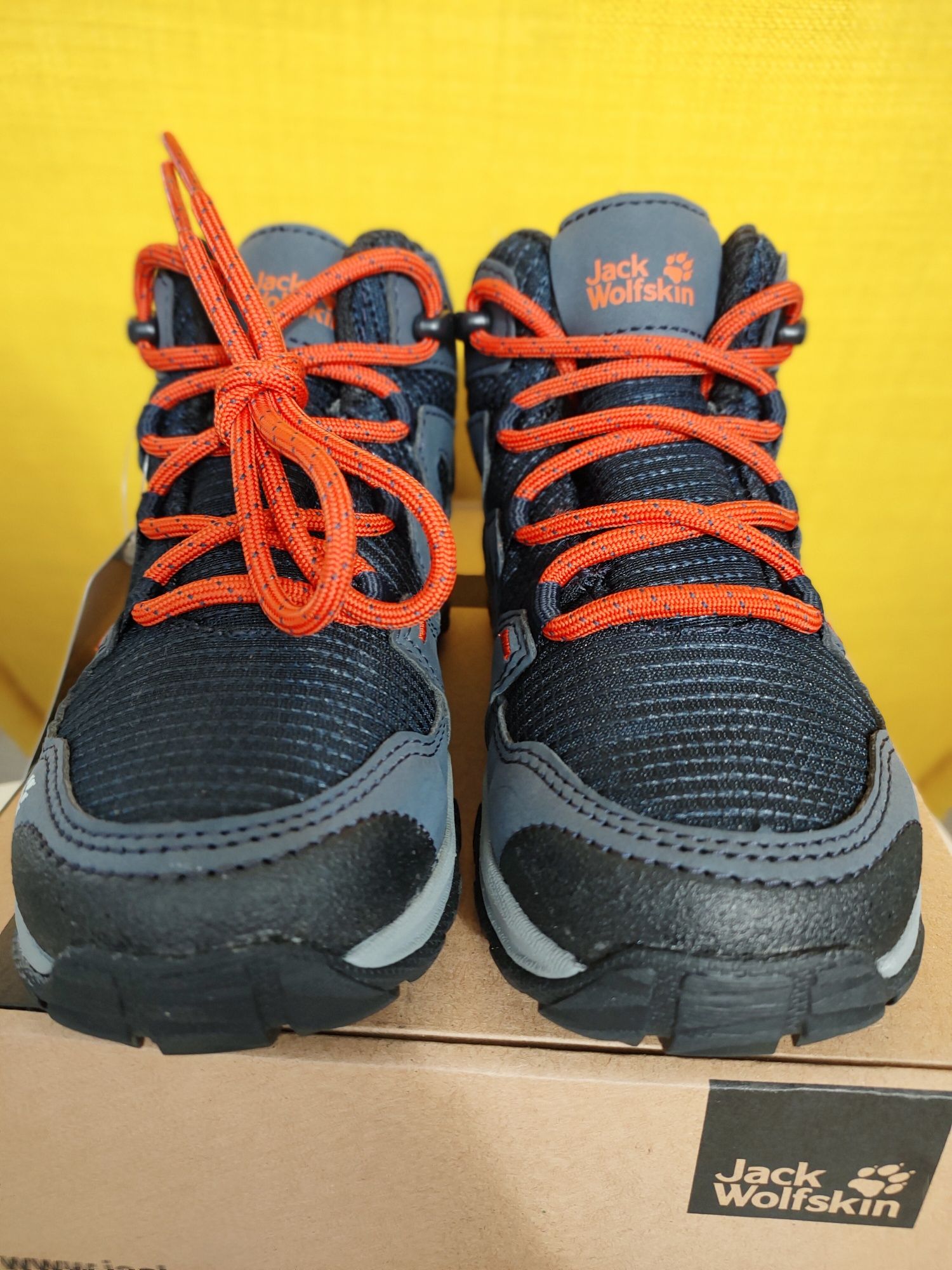 Nowe buty trekkingowe Jack Wolfskin 28
