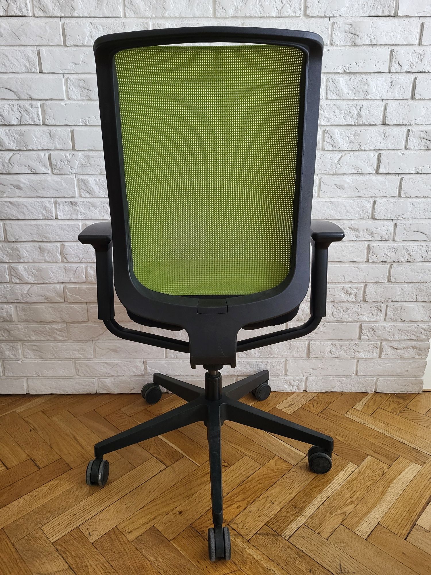 fotel obrotowy Steelcase