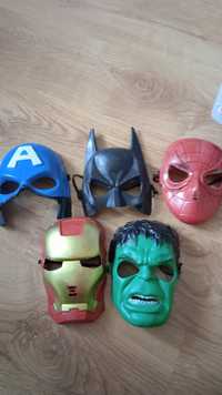 Maski Avengers dla chłopców