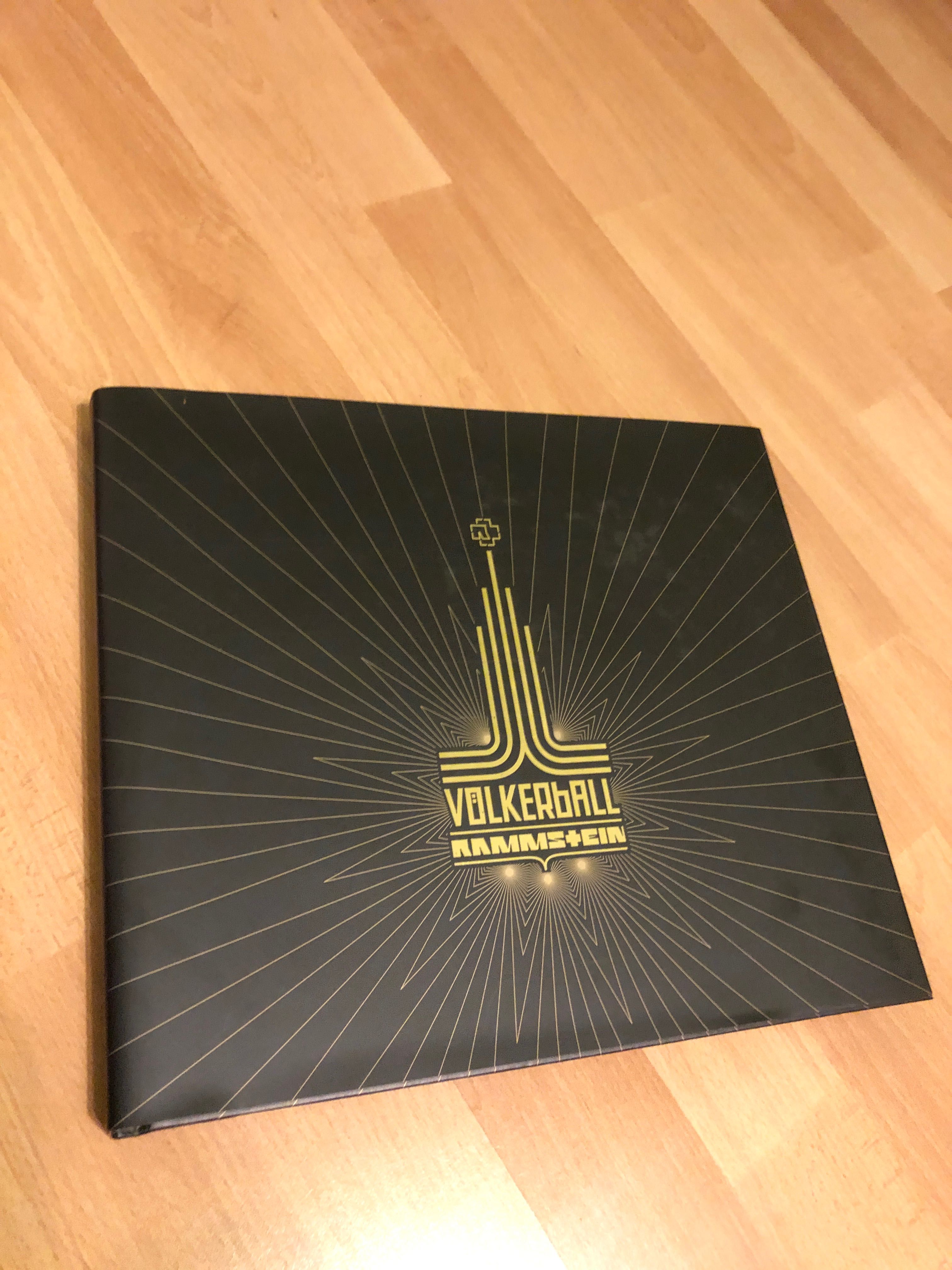 RAMMSTEIN Völkerball DELUXE limited book 2CD+2DVD  kolekcjonerskie