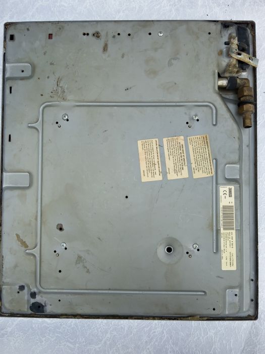 Вбудована варильна поверхня газова Zanussi