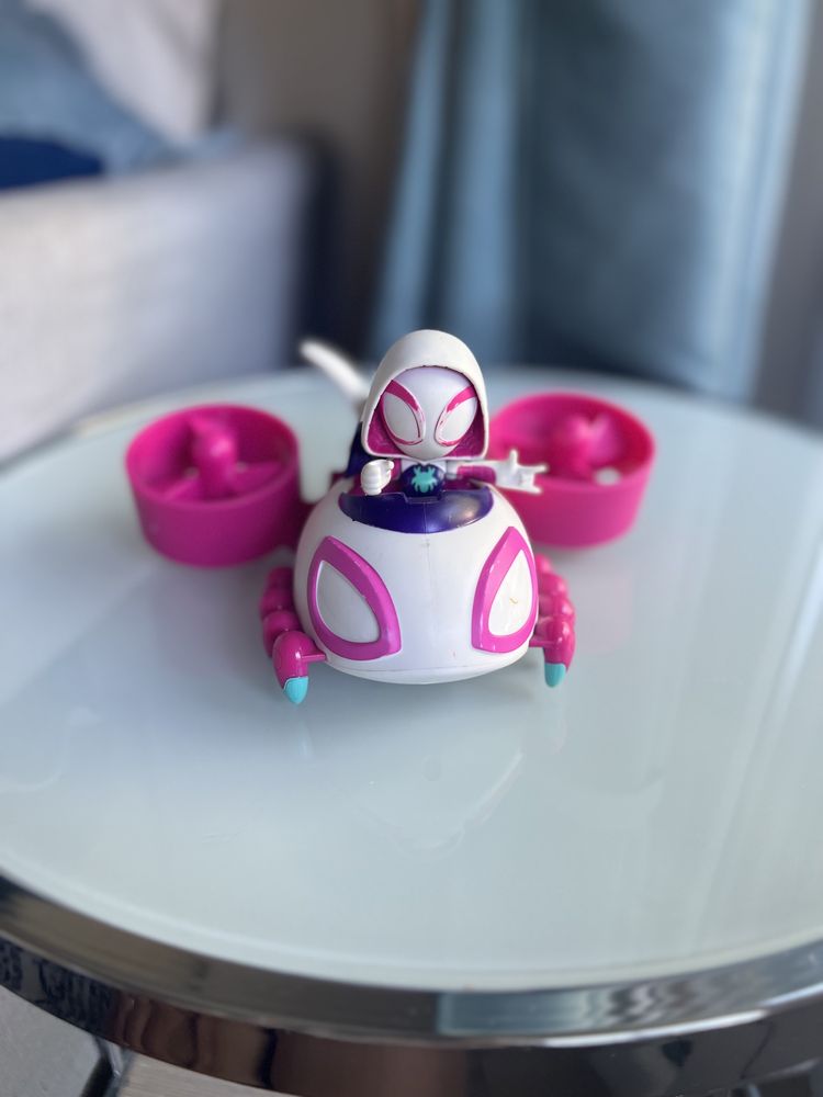 Spidey zestaw pojazd  2w1 figurka Ghost Spider