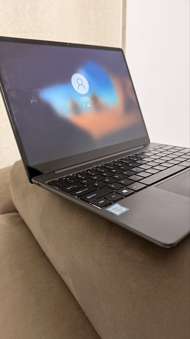 Portátil Chuwi Corebook Pro i3 - 8GB RAM - 2K IPS 13”