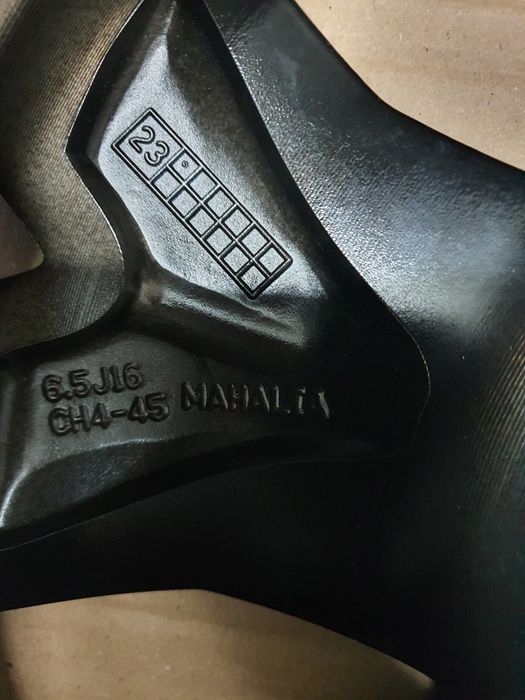Felga Renault 16"