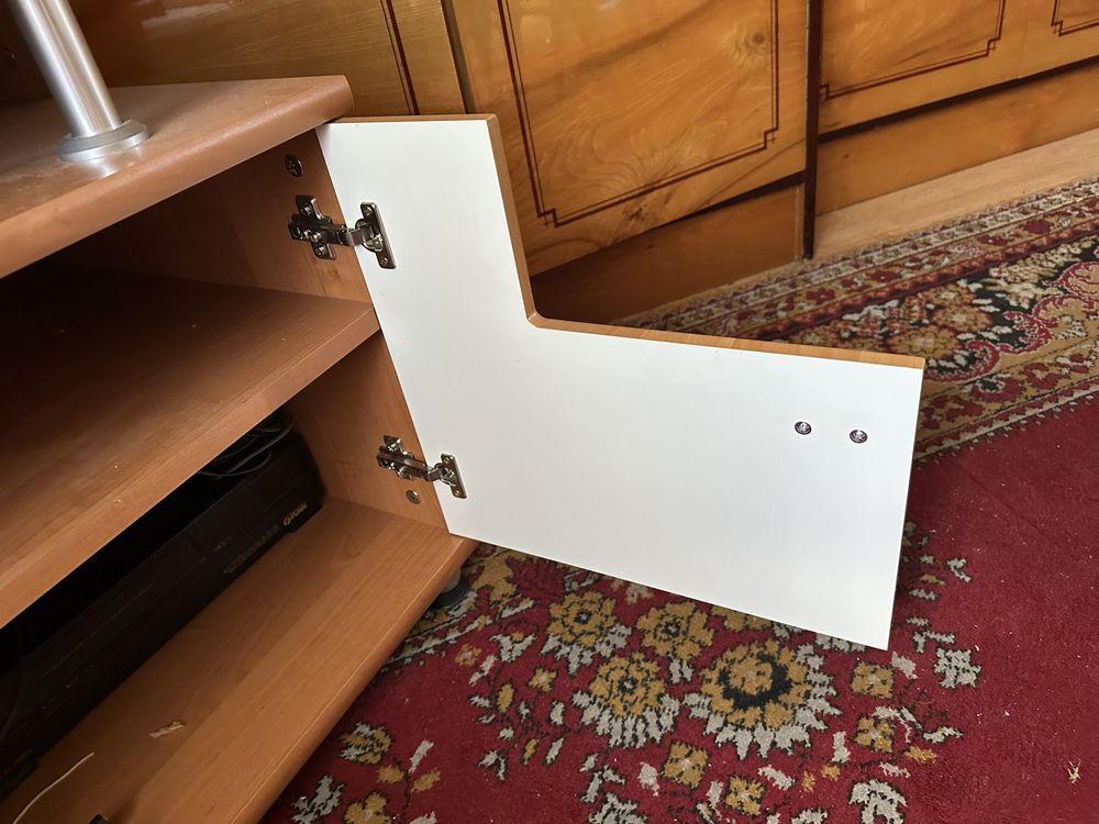 Szafka rtv pod telewizor