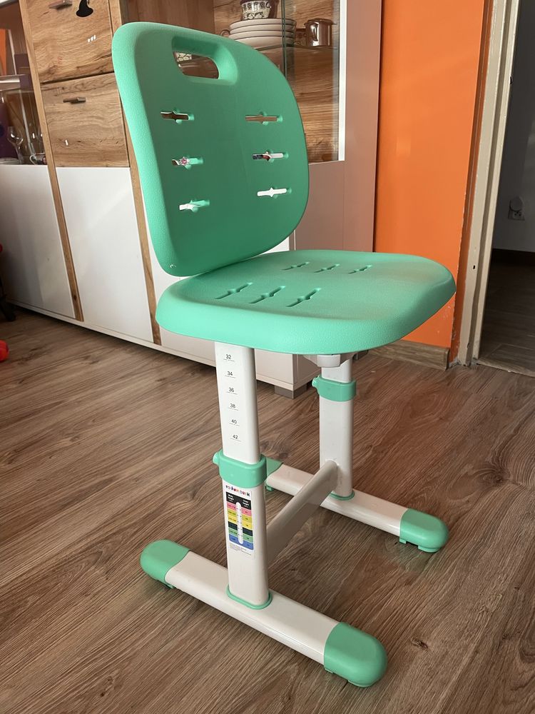 Fun Desk regulowane krzesło dziecięce