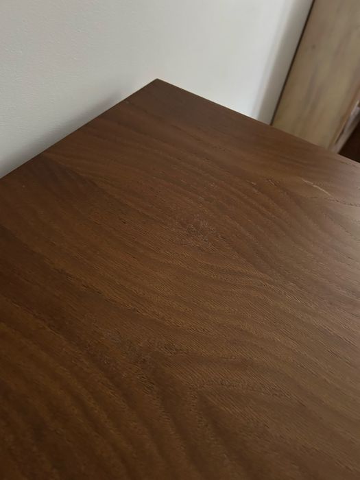 Stół rozkładany z krzesłami