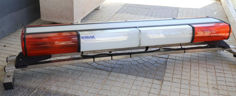 Ponte com 2 pirilampos rotativos com 120cm-12volts