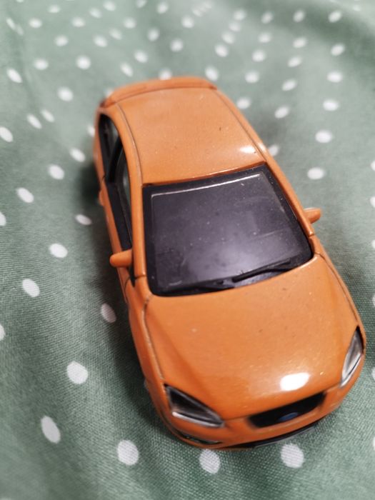 Ford Focus .  Model. Burago. Oryginał włoski.