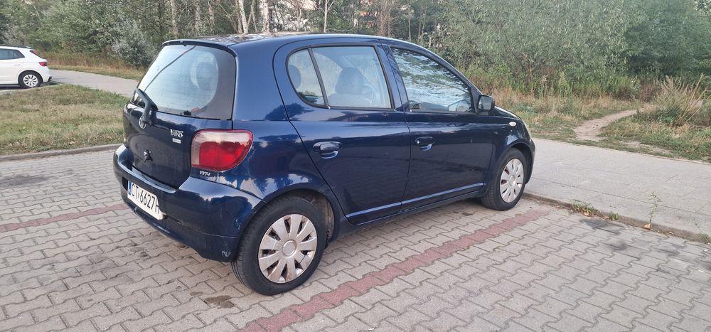 Toyota yaris 1.3 lpg z klimą