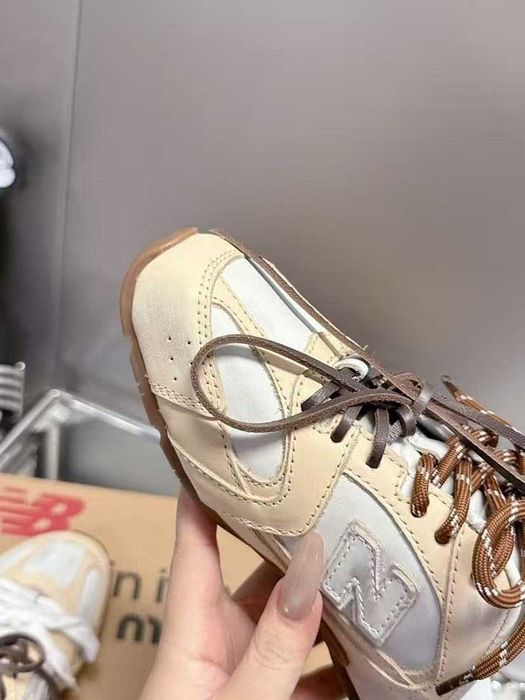 Buty Trampk New Balance 530 SL Mule Miu Miu Beige R.39