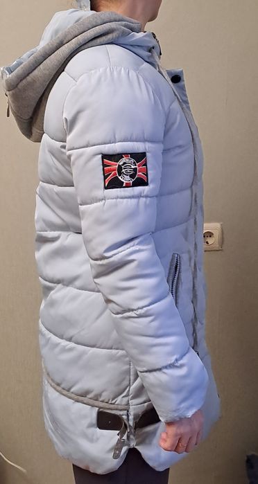 Куртка жіноча осіння тепла