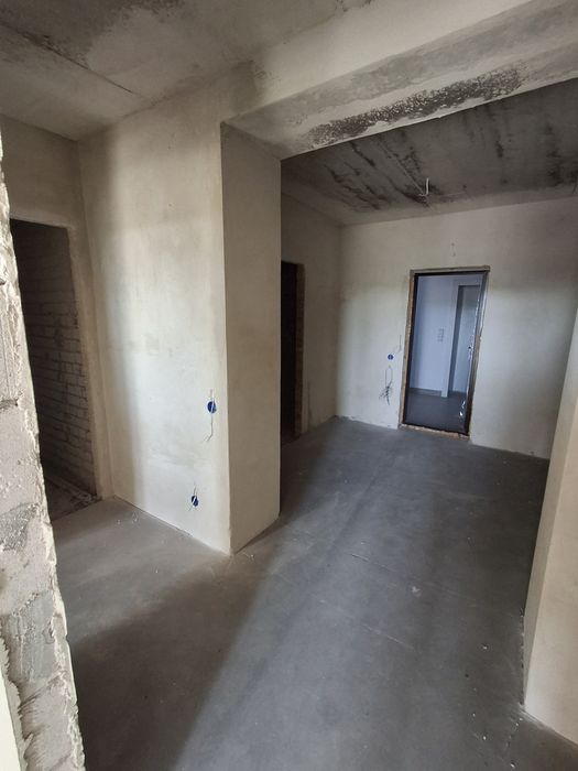 Новобудова 54м2  ЦЕНТР Продам 1 кім квартиру