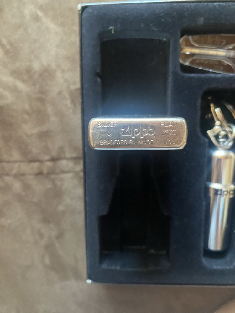 Isqueiro Zippo Prata