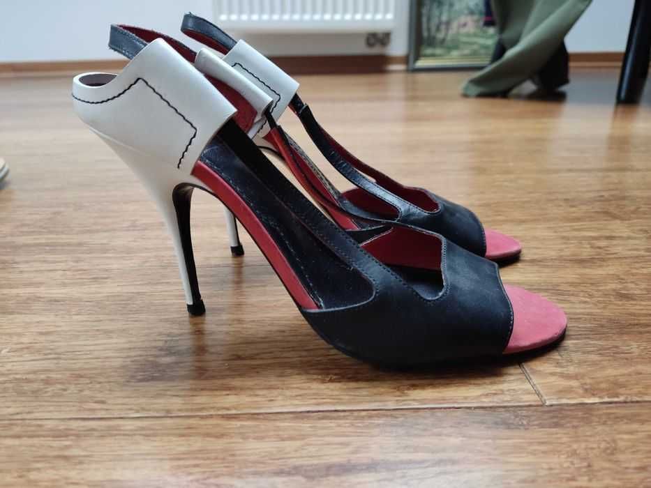 Szpilki Givenchy 37 oryginał