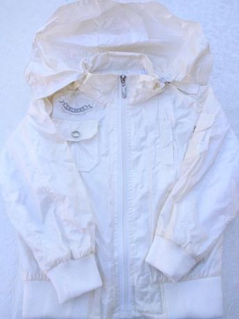 casaco branco 4 anos