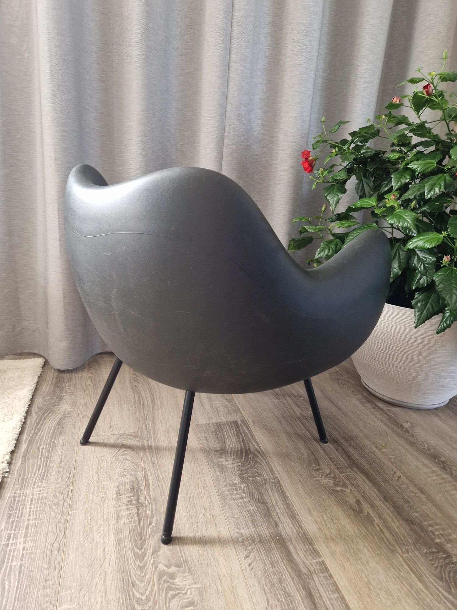 Vzór fotel mordernistyczny designerski RM58