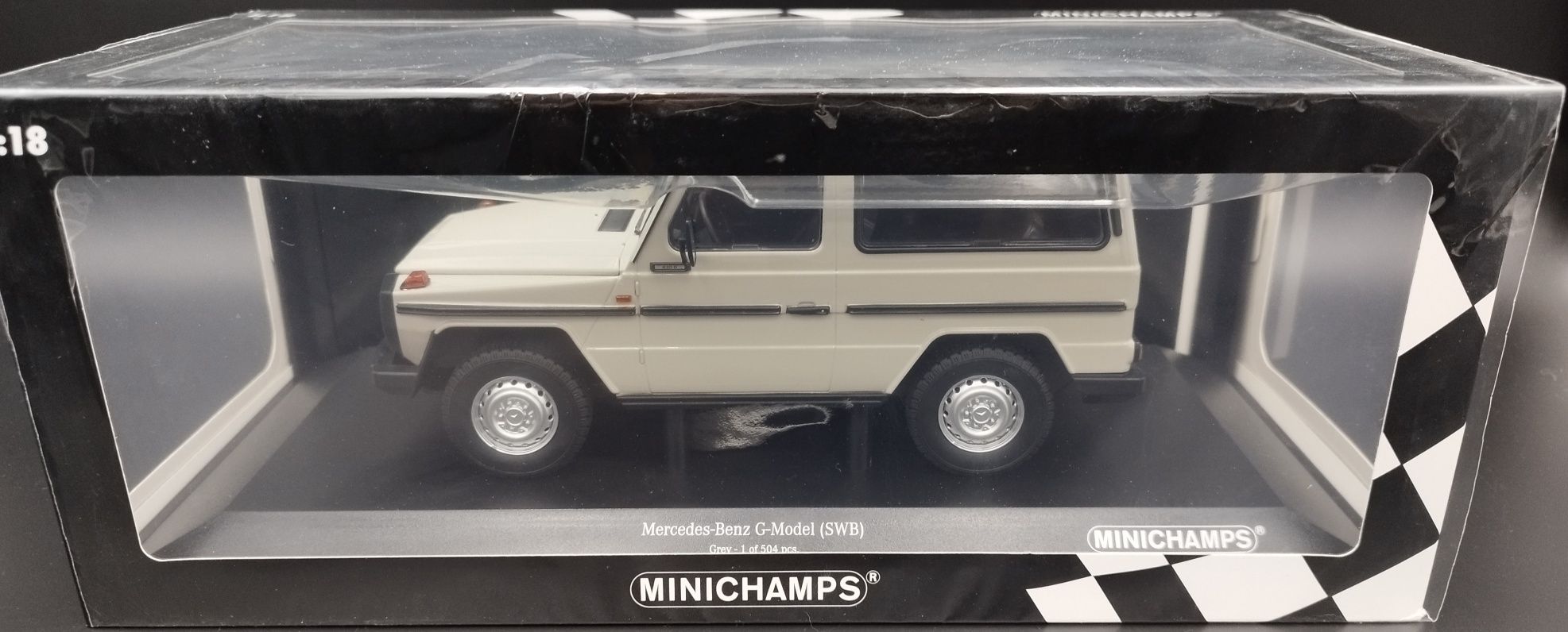 1:18 Minichamps 1980 Mercedes-Benz G-Klasse SWB  Grey (W460) model