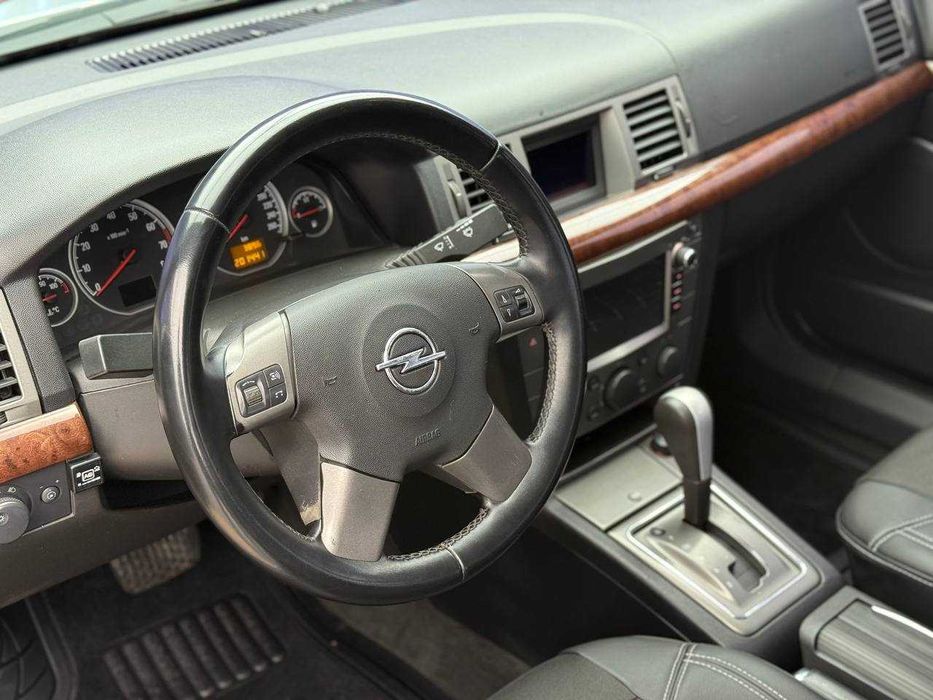 Opel Vectra 2006, 2.2 газ/бензин, автомат