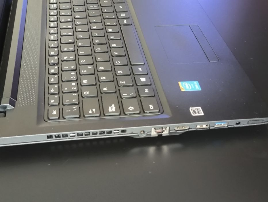 Portátil Lenovo i3 Ideapad 100-15ibd, 1h:30 autonomia,excelente estado