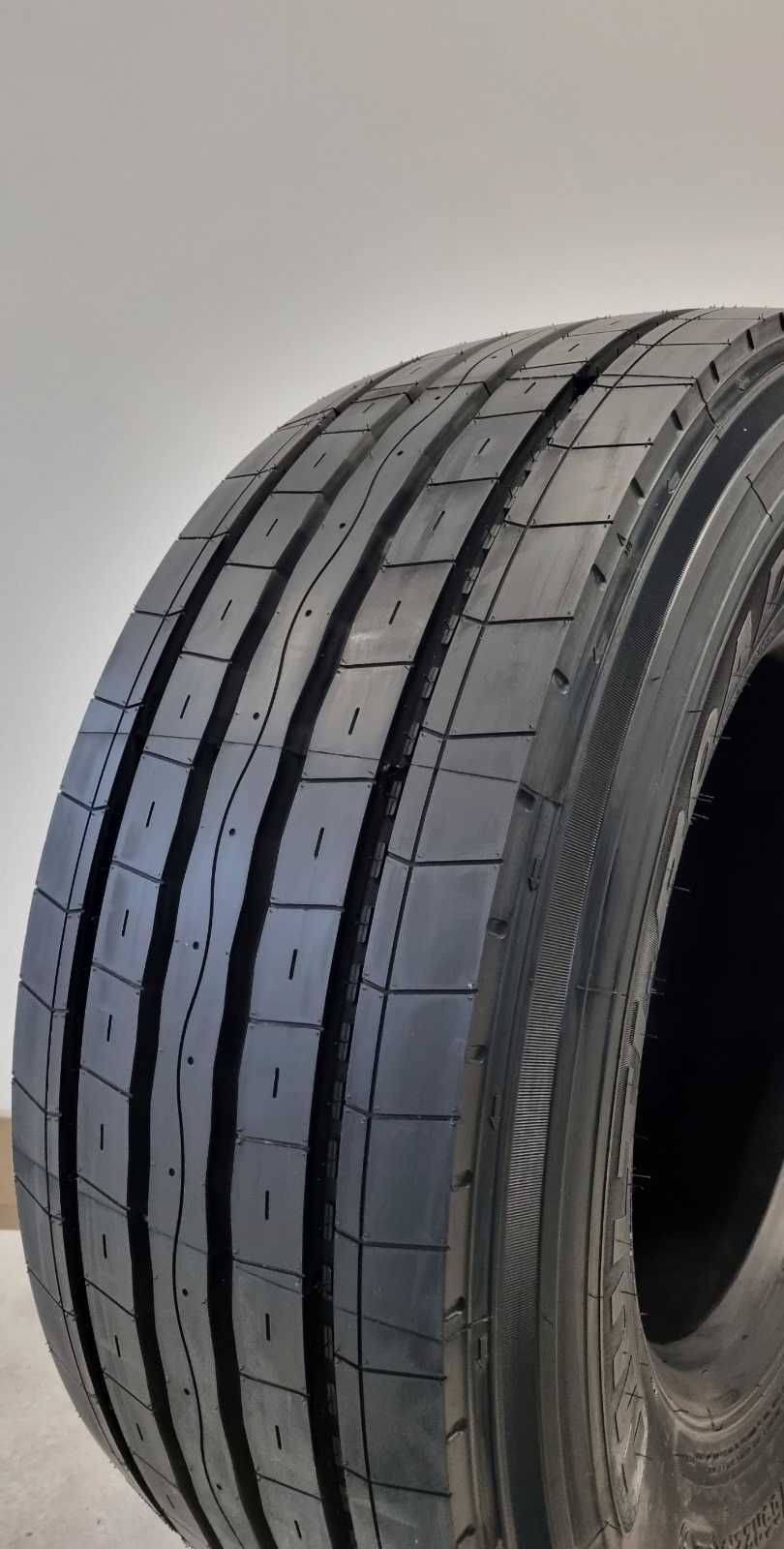 OPONY 315/80 R 22.5 Benchmark KTS 300 przody Serbia