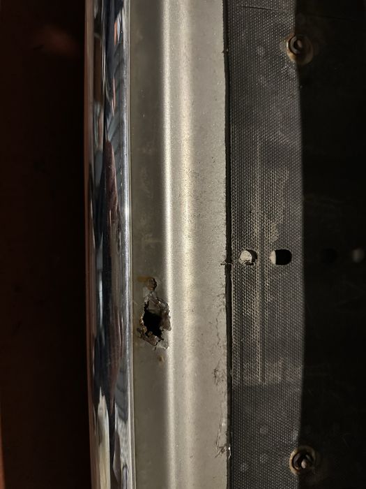 Задняя дверь (ляда) passat b6