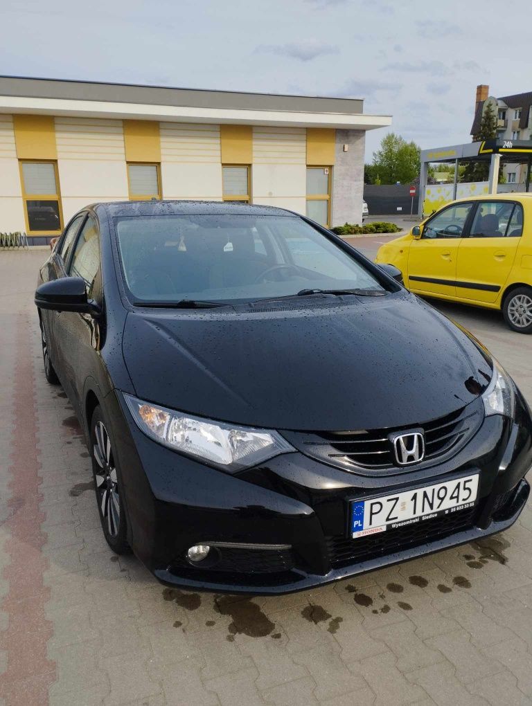 Sprzedam samochód Honda Civic 9