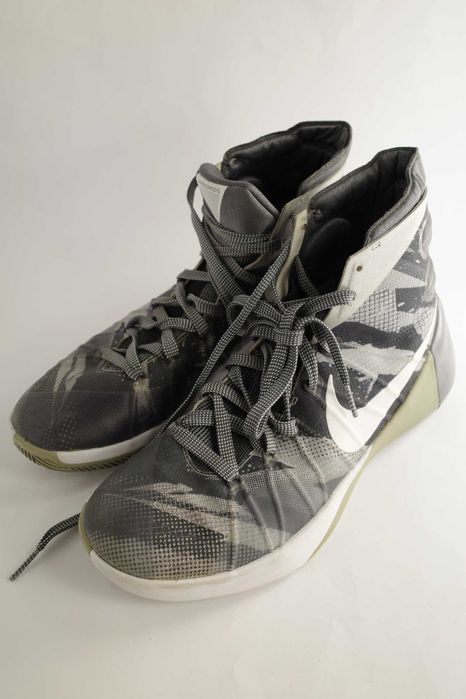 Nike Hyperdunk 2015, tamanho 41 em bom estado