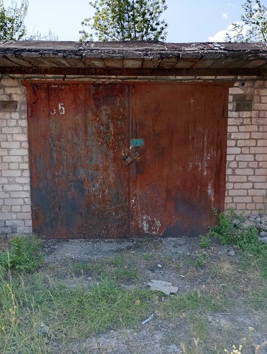 Гаражи в ГСК СЕВЕР на Роковатой от 500$