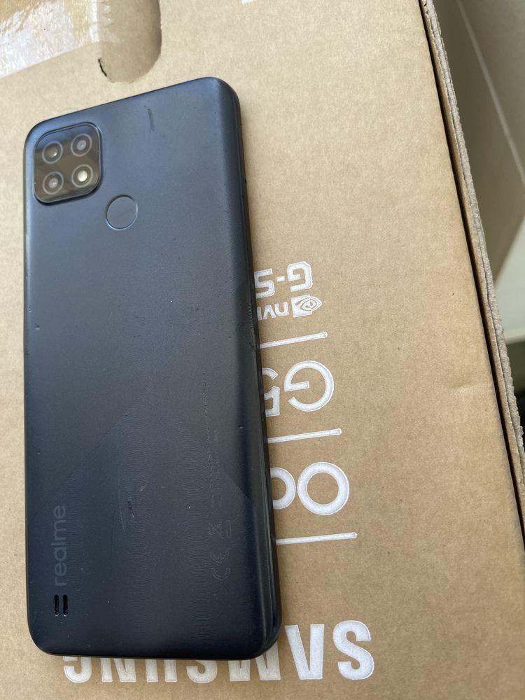 Смартфон Realme C21 4/64