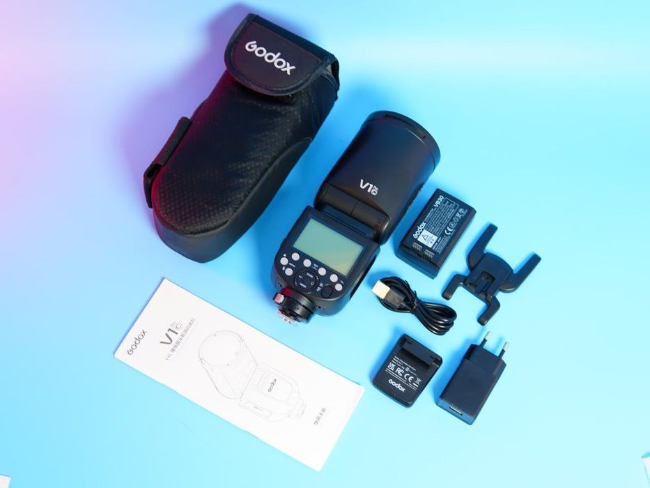 Мощная накамерная вспышка Godox V1Pro-C для Canon — идеально для студи