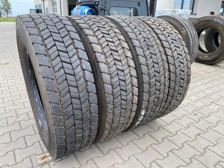 Opony ciężarowe używane napęd 295/80R22.5 SEMPERIT RUNNER D2 / 15-16mm
