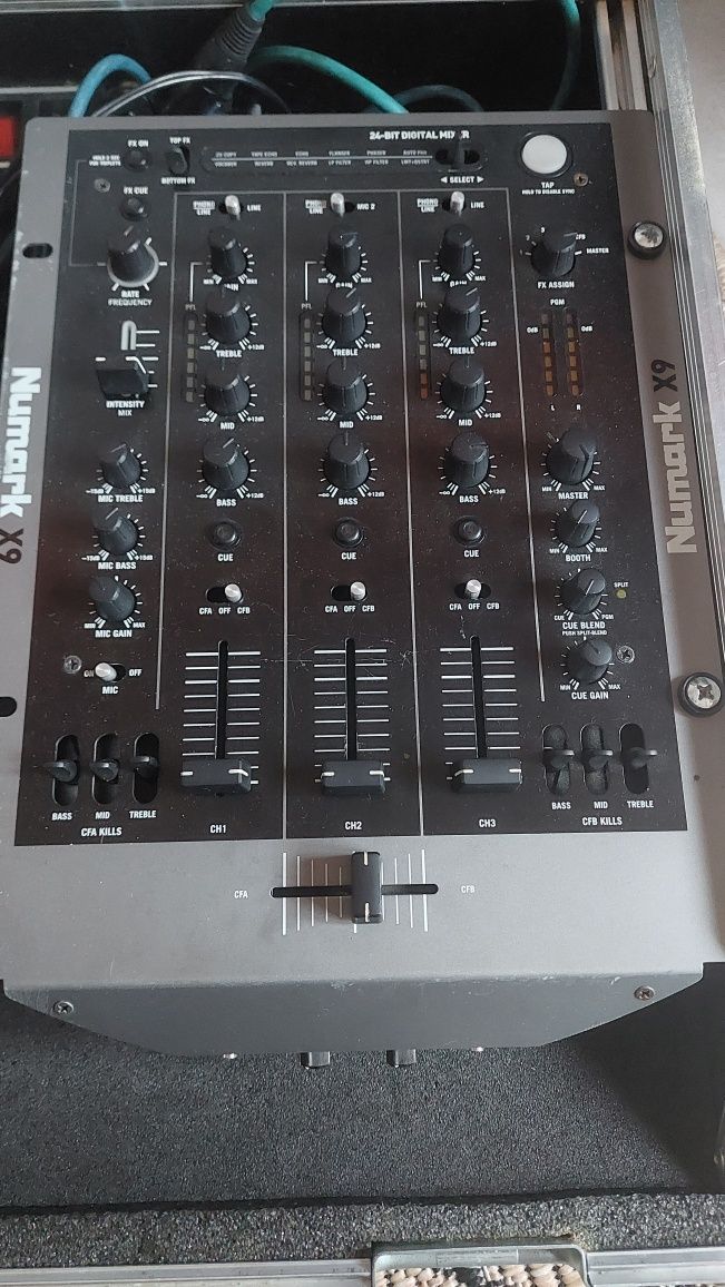 Mikser DJ Numark X9