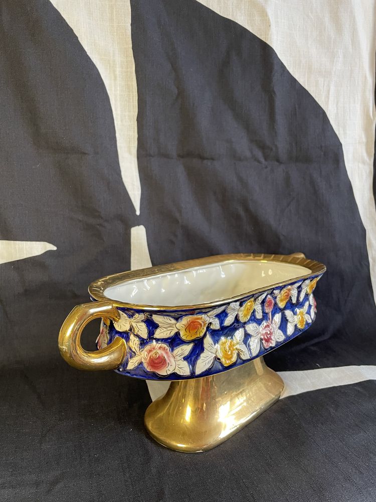 Taça de porcelana