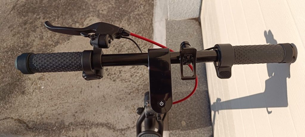Trotineta Eletrica Urbanglide 100 Plus praticamente nova