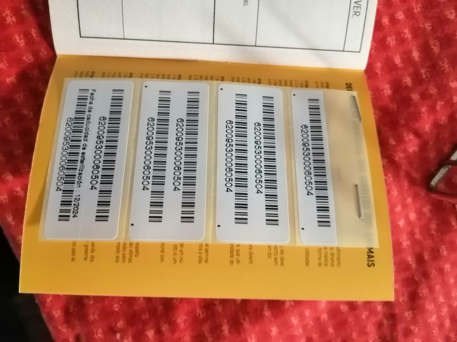 Cachorro Serra da Estrela com Lop