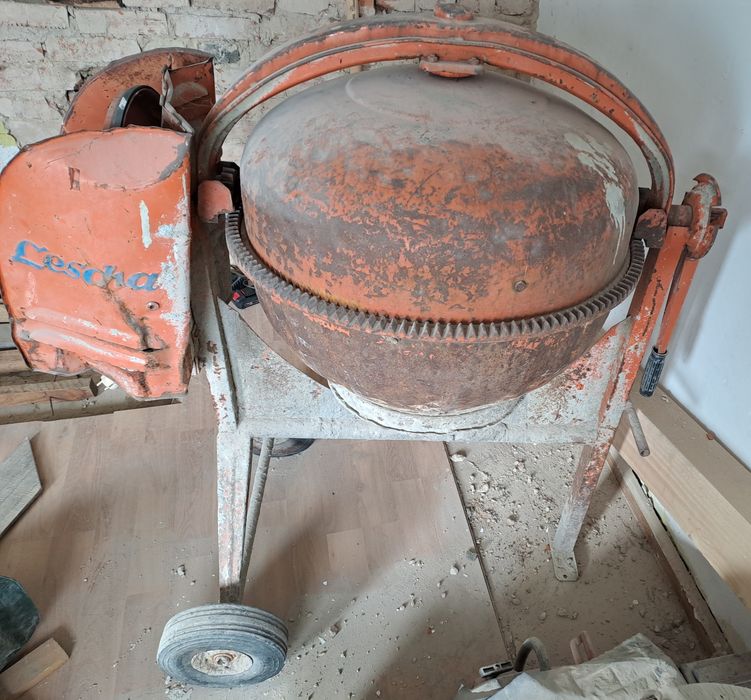 Betoniarka 160 litrów LESCHA160