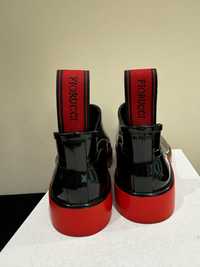 Резинові черевики фірми fiorucci 37 розмір