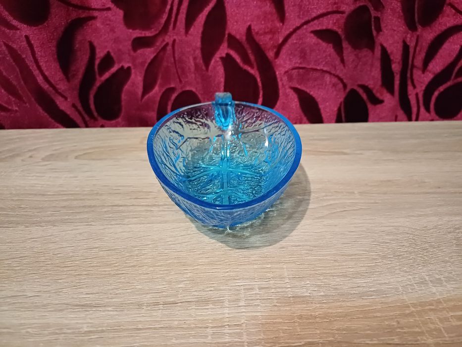 Szklany liść patera