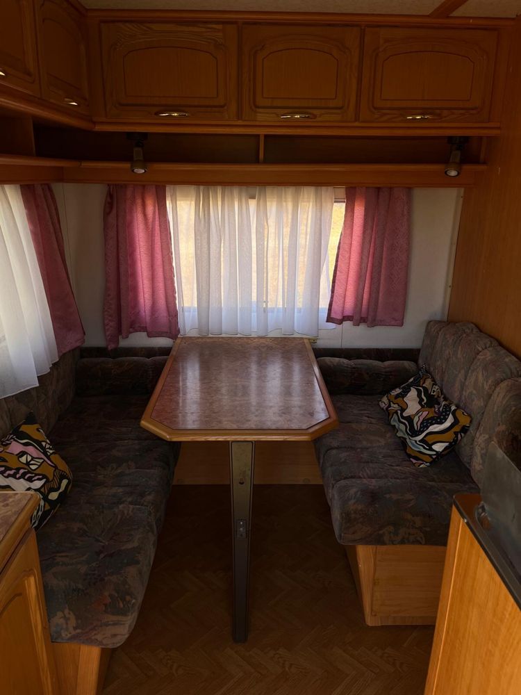 Vendo Caravana em bom estado. LEIA A LEGENDA