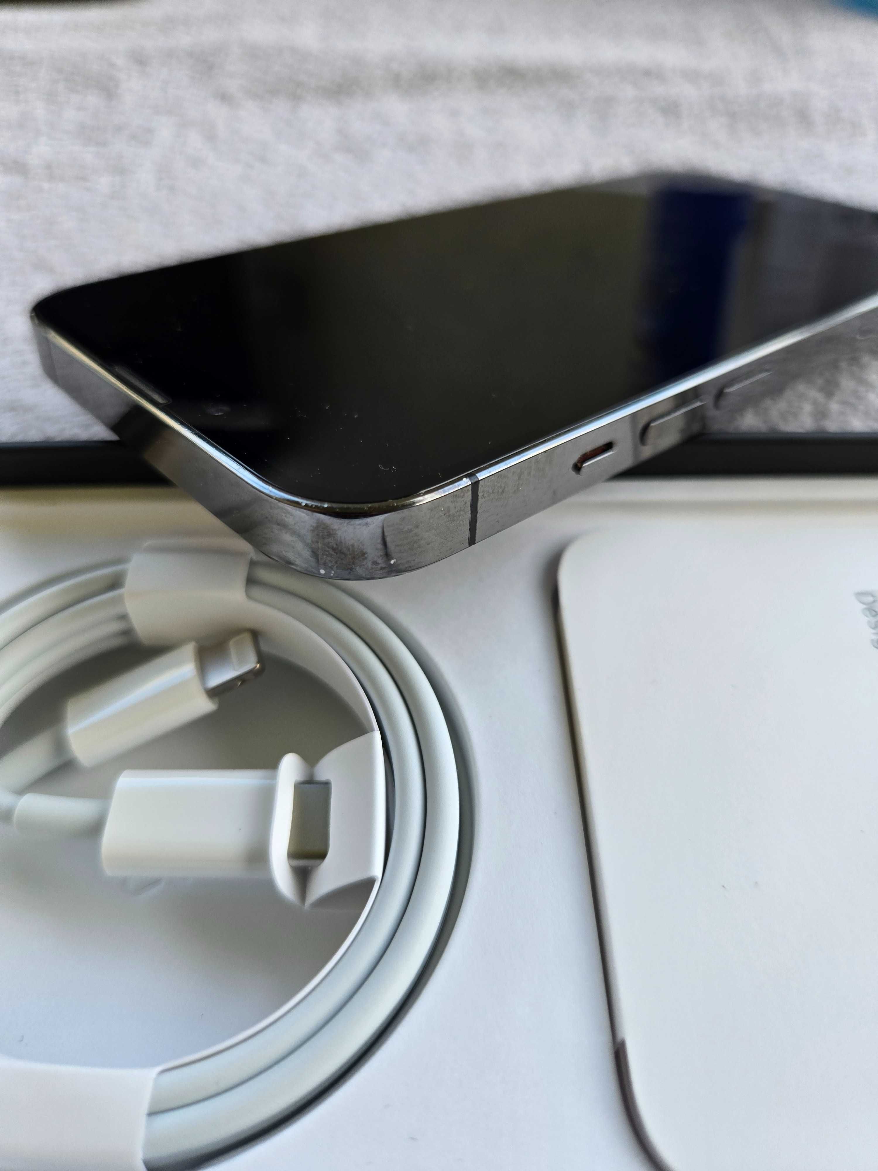 iPhone 13 Pro 128 GB Graphite Cały komplet