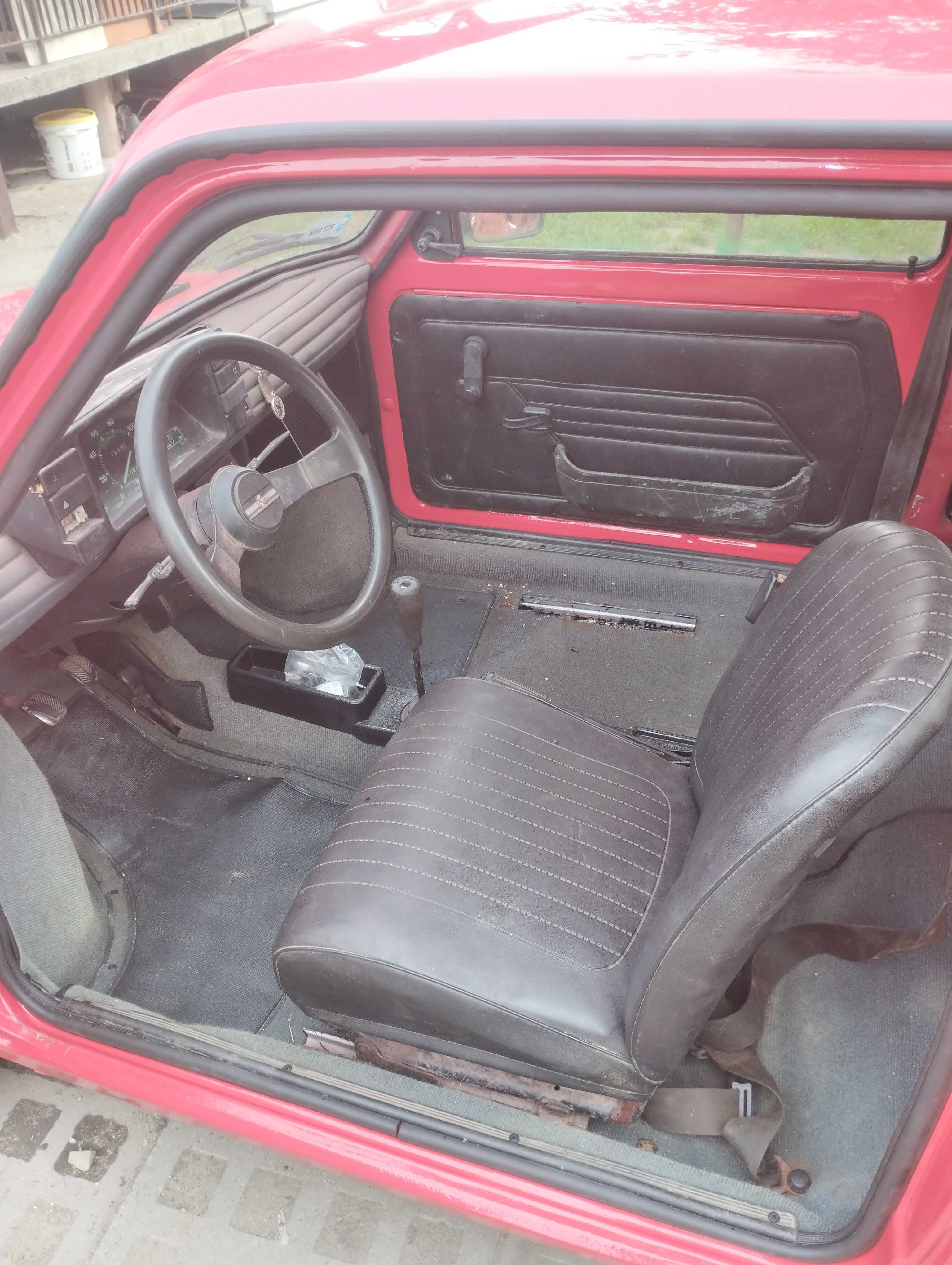 Maluch Fiat 126p