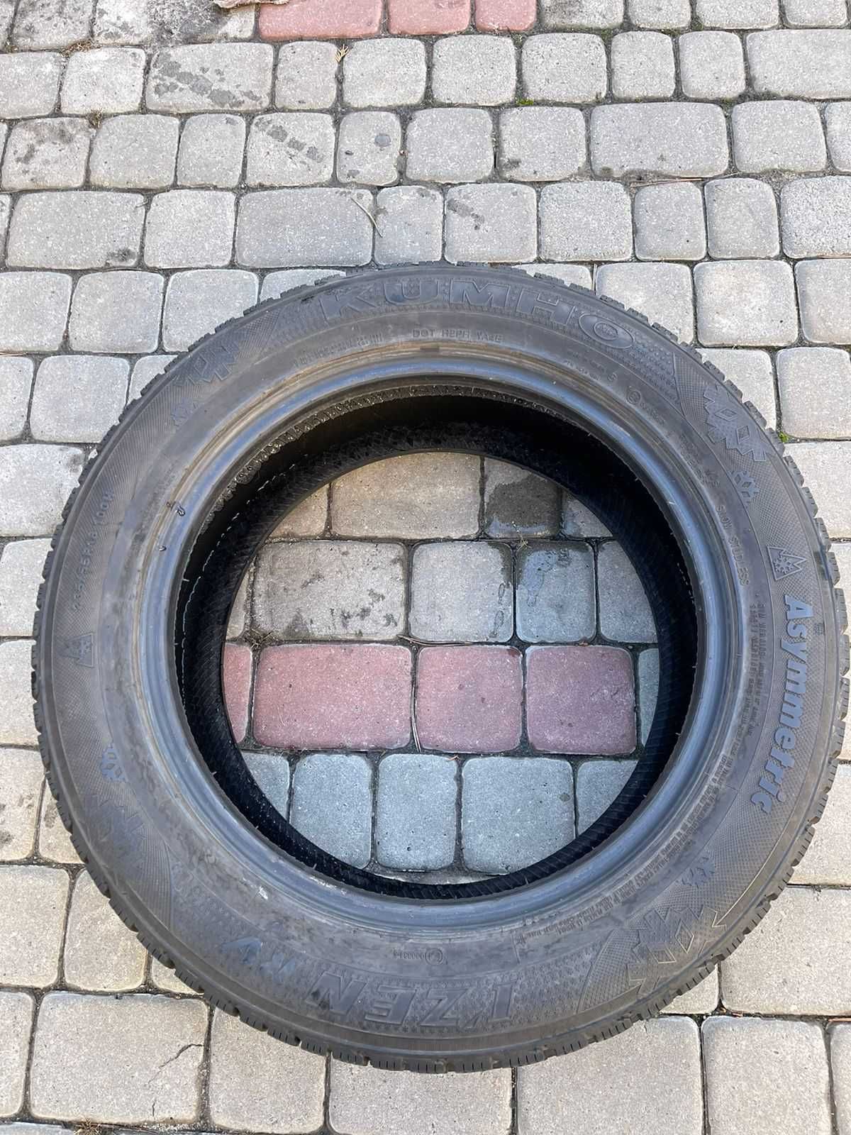 Резина 235/55 r18 kumho asymmetric б/у зима