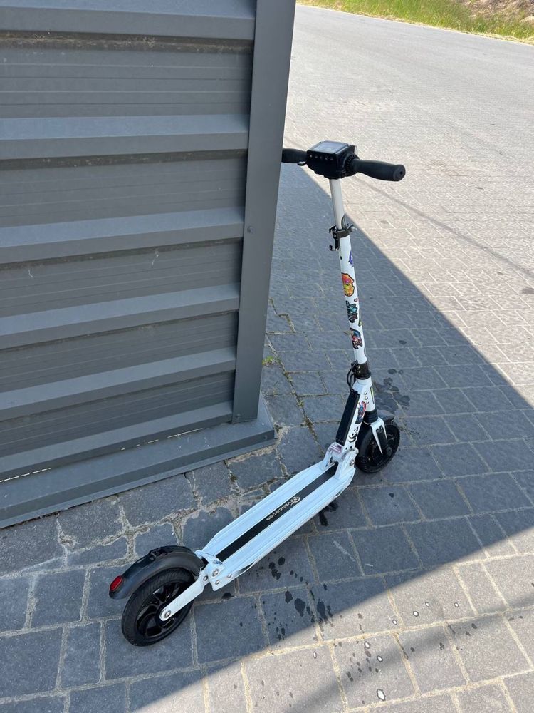 Продам Електросамокат